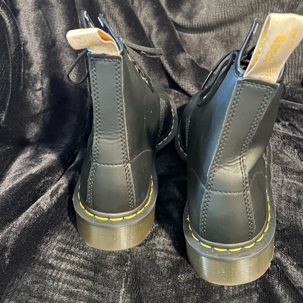 Dr. Martens VEGAN 1460 FELIX LACE UP BOOTS